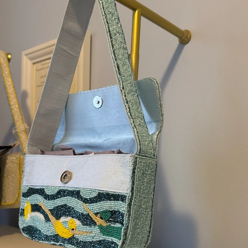 Hand Crafted Multicolor Beaded Shoulder Bag - Picture 5 of 6